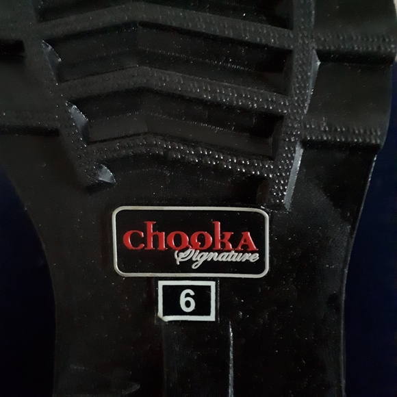 Chooka Women's Zebra Print Rain Boots - Picture 12 of 14